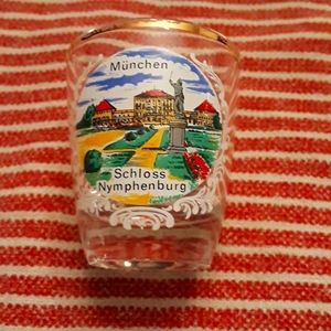 ♥️VINTAGE♥️ German Schloss Nymphenburg Shot glass